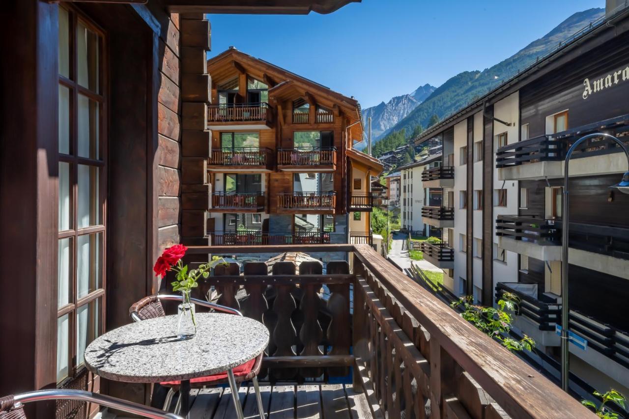 Haus Zer Weidu Apartman Zermatt Kültér fotó